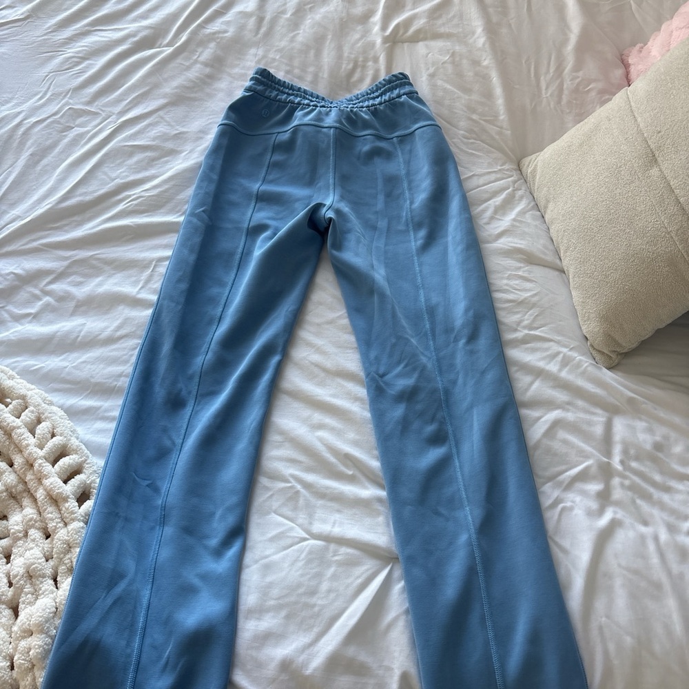 Lululemon softstreme pants